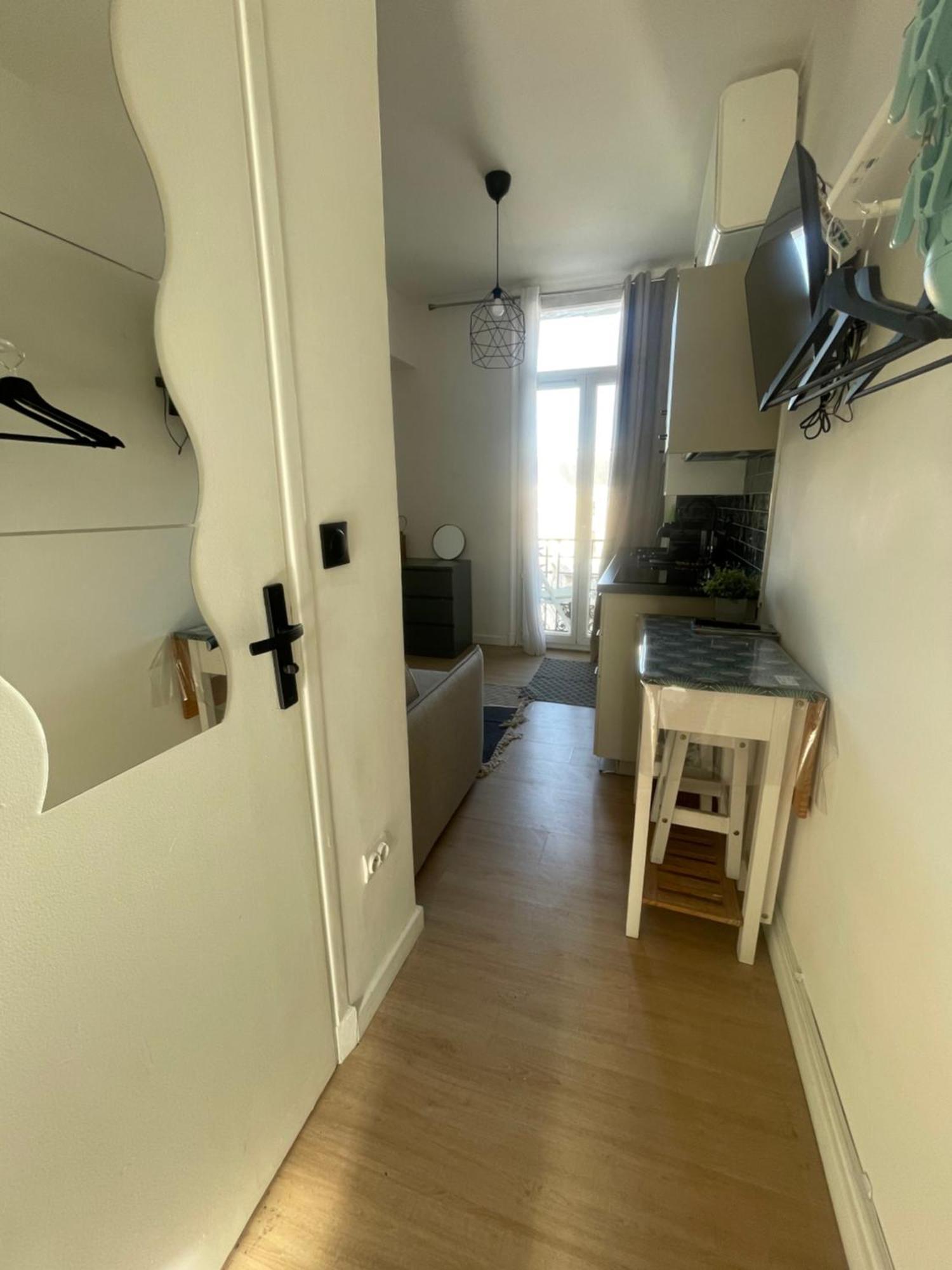 Cosy Studio En Face De La Gare Νίκαια Εξωτερικό φωτογραφία